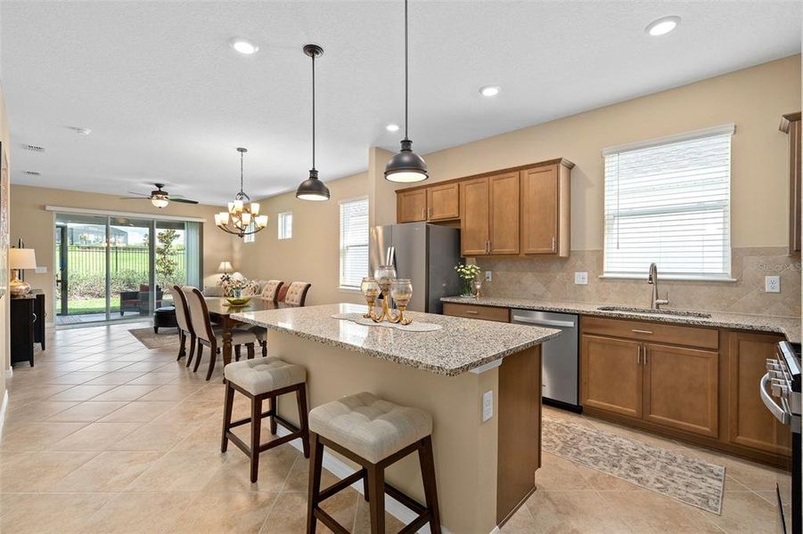 Furnished interior view inside a new home in Del Webb Minneola, Minneola (Image 15).
