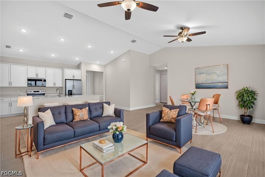 Furnished interior view inside a new home in Cape Coral, Cape Coral (Image 5).