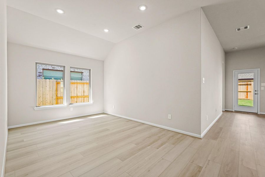 Spacious, unfurnished interior of a new home in Jubilee, Hockley (Image 25). Spacious, unfurnished interior of a new home in Jubilee, Hockley (Image 25).