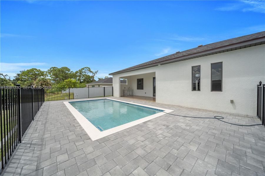 Exterior details and patio area of a home in , Cape Coral (Image 35). Exterior details and patio area of a home in , Cape Coral (Image 35).
