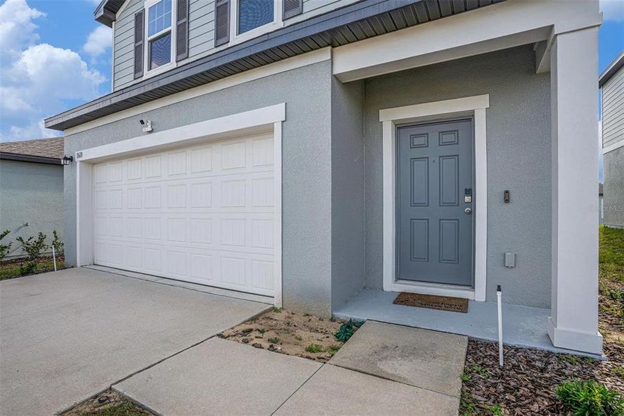 Exterior details and patio area of a home in , Dade City (Image 4). Exterior details and patio area of a home in , Dade City (Image 4).