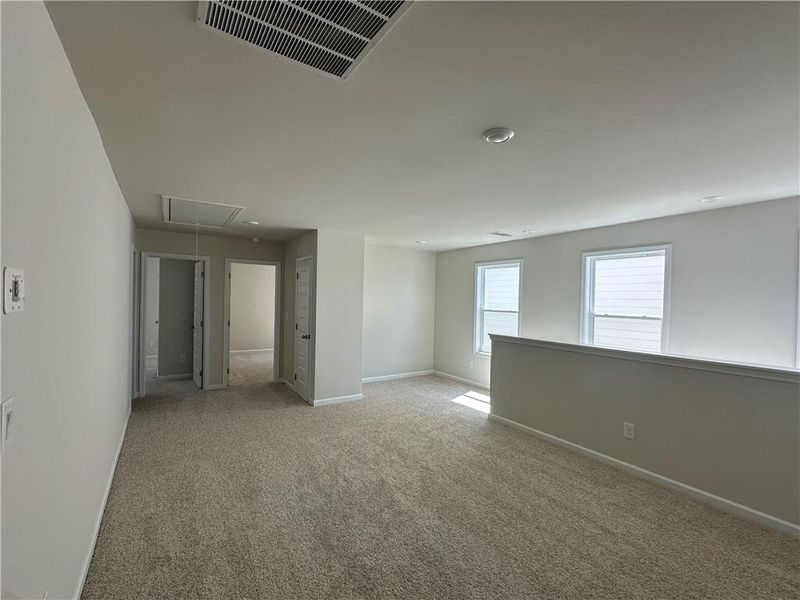 Spacious, unfurnished interior of a new home in Kentmere, Auburn (Image 21).