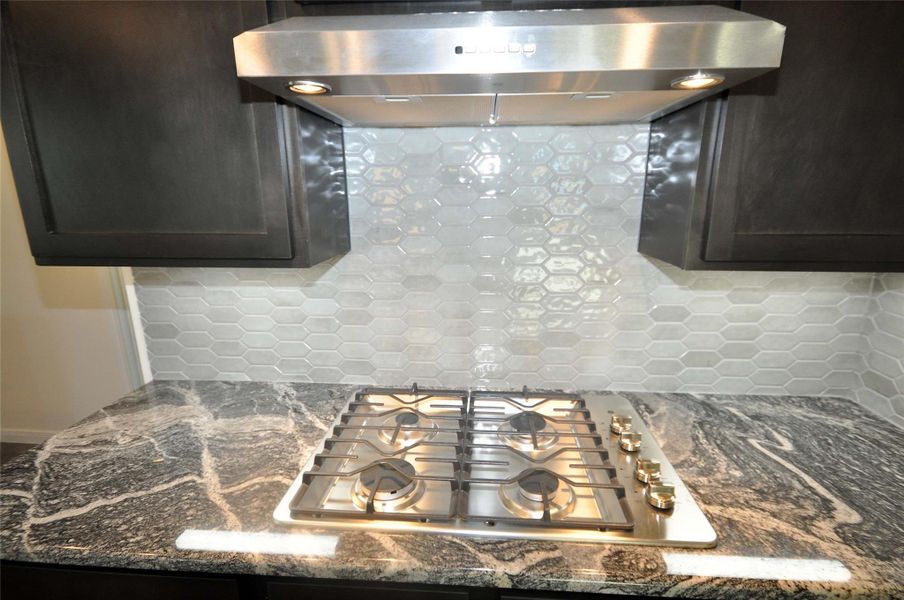 Close-up of interior finishes inside a home in Pedregal, League City (Image 15).