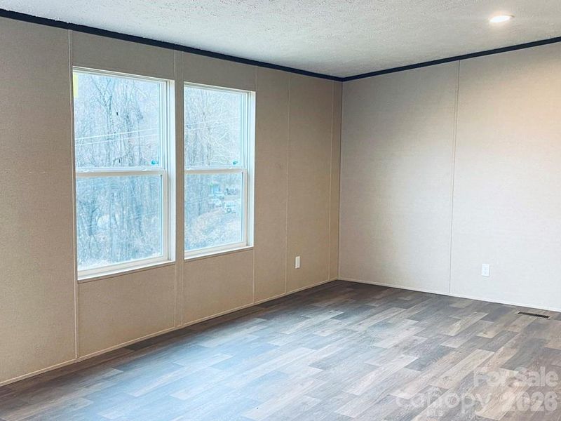 Spacious, unfurnished interior of a new home in , Sylva (Image 13).
