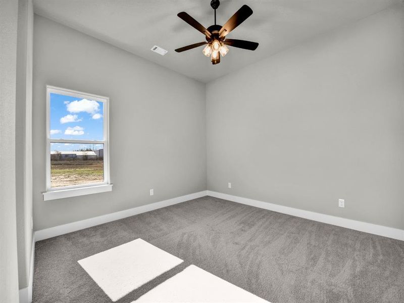 Spacious, unfurnished interior of a new home in , Weatherford (Image 34).