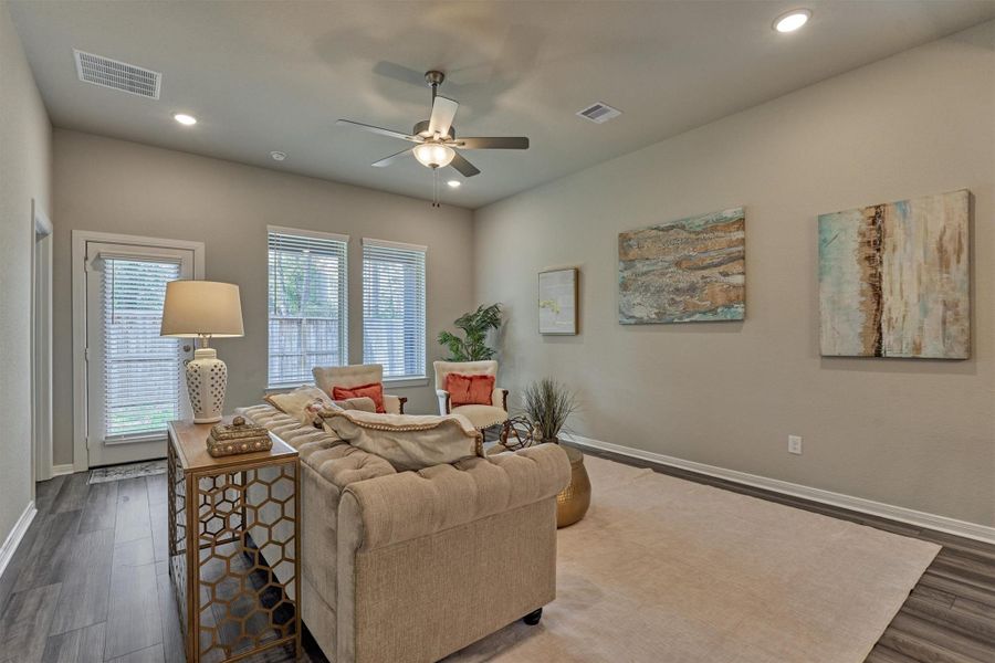 Furnished interior view inside a new home in The Highlands - Grove Collection, Porter (Image 9).