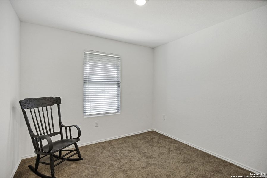 Spacious, unfurnished interior of a new home in , San Antonio (Image 13).