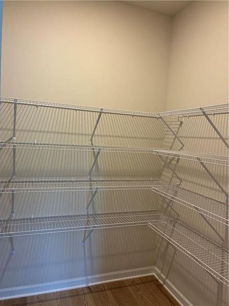 Spacious, unfurnished interior of a new home in Hamilton Crossing, Buford (Image 10).