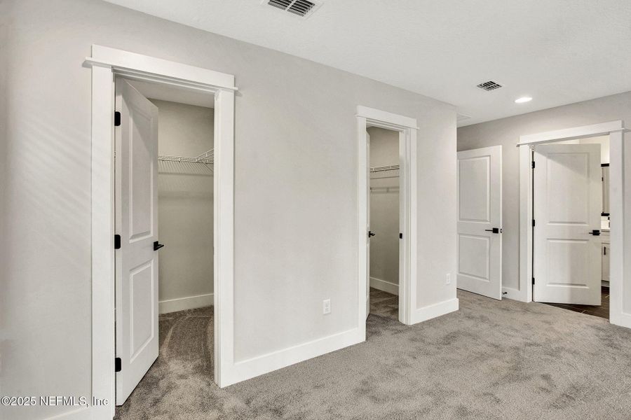 Spacious, unfurnished interior of a new home in , Jacksonville (Image 21). Spacious, unfurnished interior of a new home in , Jacksonville (Image 21).