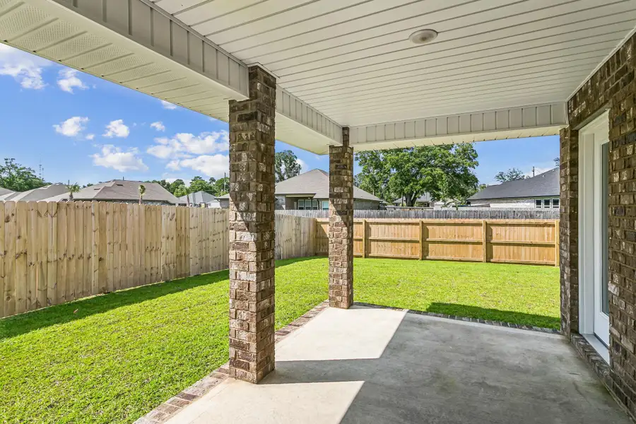 Representative exterior details of a home built from the The Carlos by Herbst Homes in Buckeyes Landing, Navarre (Image 57). Representative exterior details of a home built from the The Carlos by Herbst Homes in Buckeyes Landing, Navarre (Image 57).