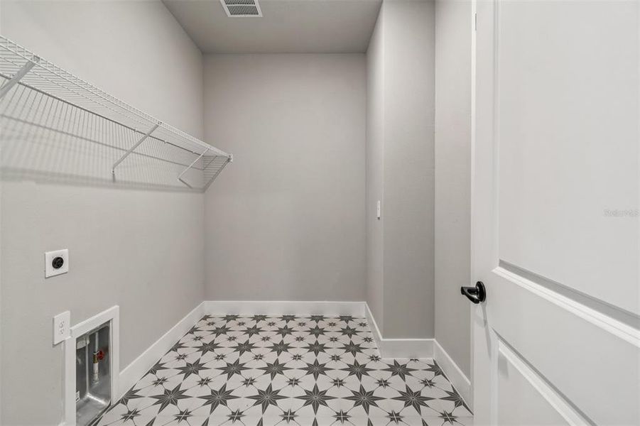 Spacious, unfurnished interior of a new home in Coasterra, Palmetto (Image 25).