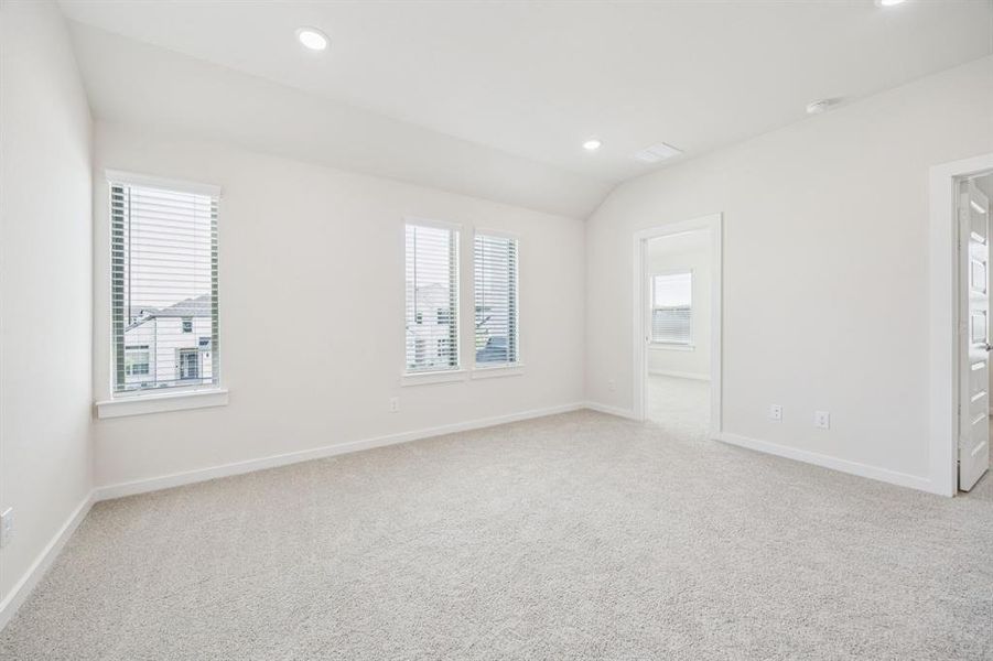 Spacious, unfurnished interior of a new home in Windmore, Princeton (Image 24). Spacious, unfurnished interior of a new home in Windmore, Princeton (Image 24).