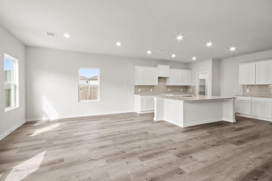 Image 19 of a home in Caney Mills. Image 19 of a home in Caney Mills.