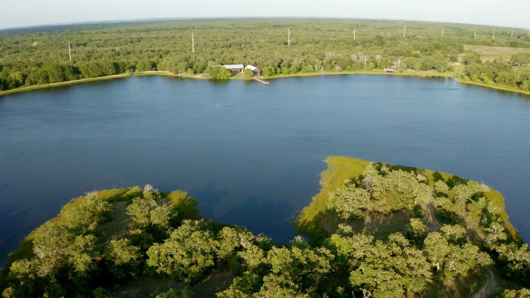 Natural landscape and outdoor views near Lakeside at Millican Reserve in College Station (Image 25). Natural landscape and outdoor views near Lakeside at Millican Reserve in College Station (Image 25).