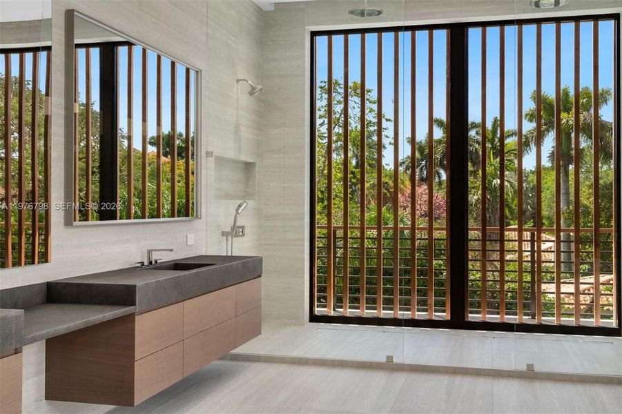 Exterior details and patio area of a home in , Miami (Image 14).