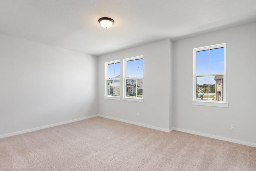 Spacious, unfurnished interior of a new home in Capitol Collection at Lariat, Liberty Hill (Image 38).