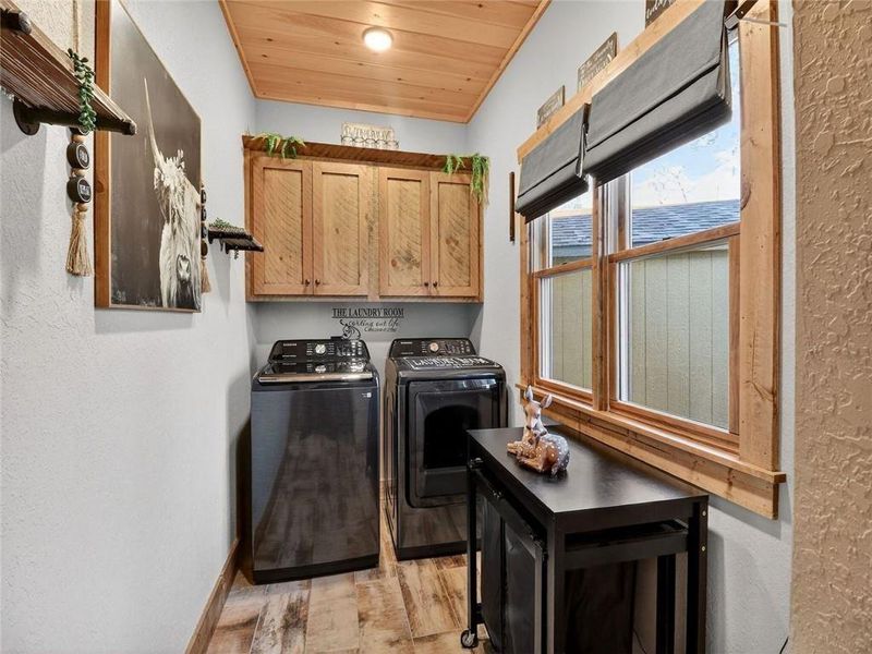 Furnished interior view inside a new home in , Ellijay (Image 8).