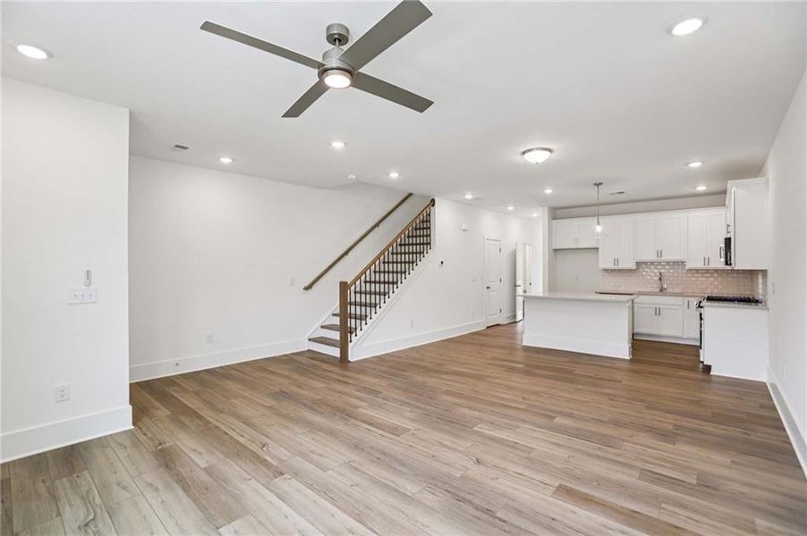 Spacious, unfurnished interior of a new home in Park Vue, Atlanta (Image 22).