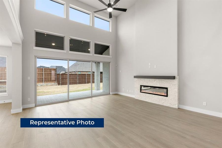 Spacious, unfurnished interior of a new home in High Country, Burleson (Image 30).