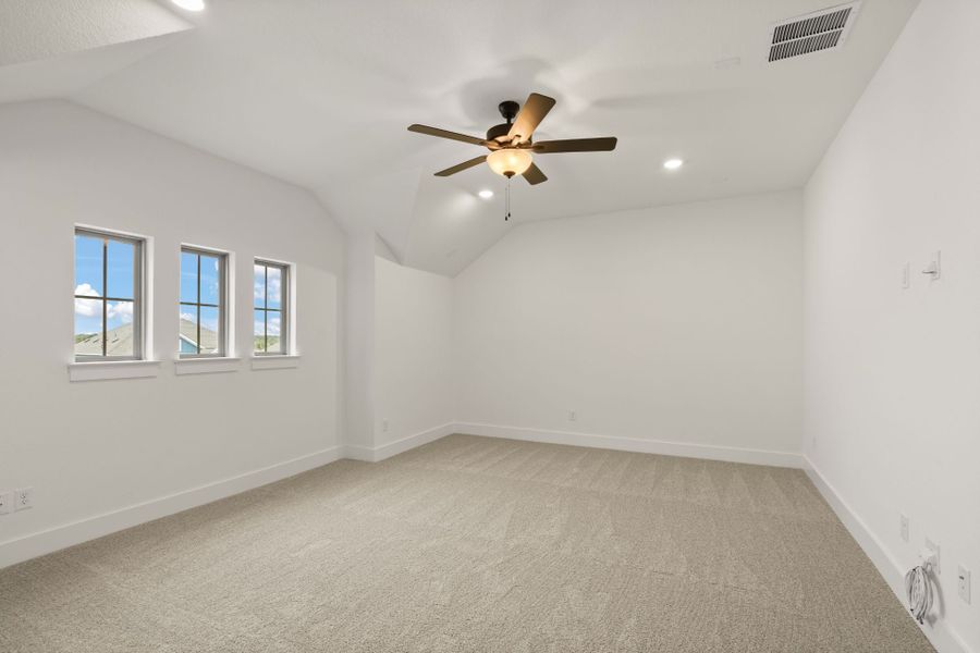 4br New Home in Liberty Hill, TX.  - Slide 24