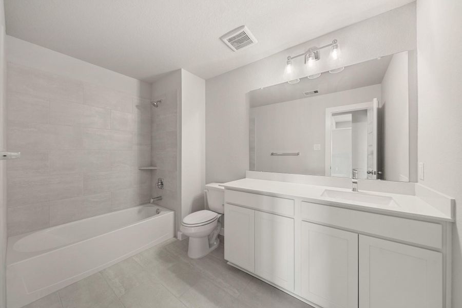 Furnished interior view inside a new home in Beacon Hill, Waller (Image 8). Furnished interior view inside a new home in Beacon Hill, Waller (Image 8).