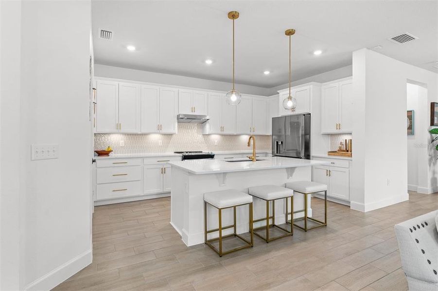 Furnished interior view inside a new home in , Clermont (Image 13).