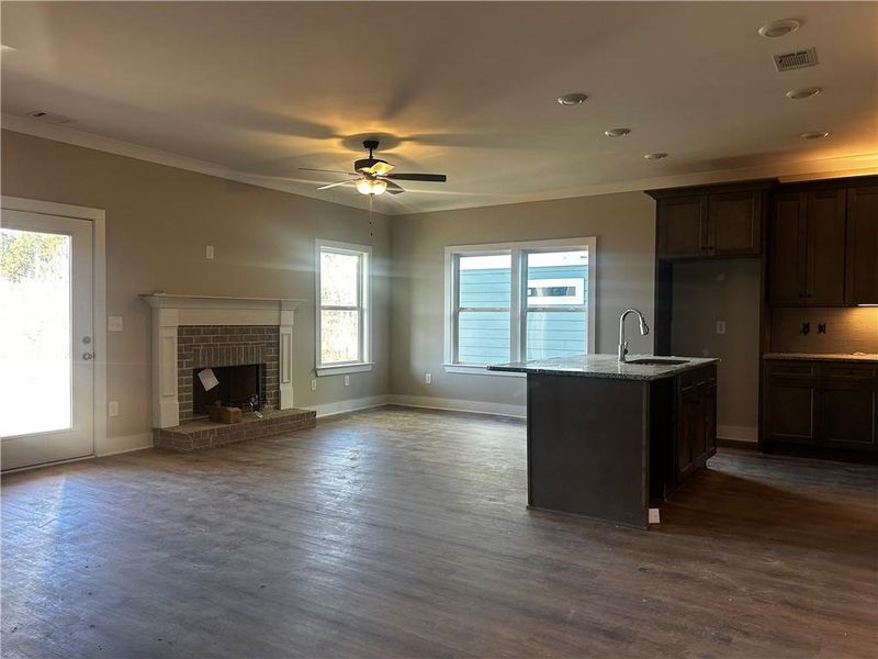 Spacious, unfurnished interior of a new home in , Cartersville (Image 41).