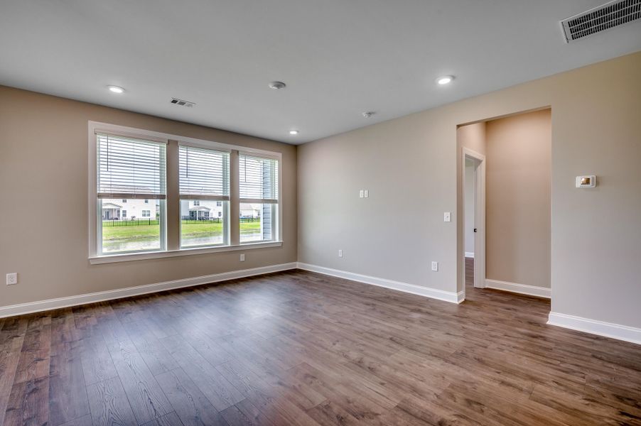 Spacious, unfurnished interior of a new home in The Groves of Berkeley, Moncks Corner (Image 25).