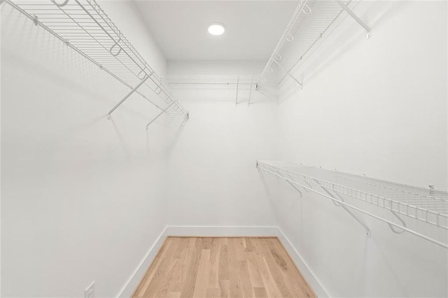 Spacious, unfurnished interior of a new home in , Atlanta (Image 45).