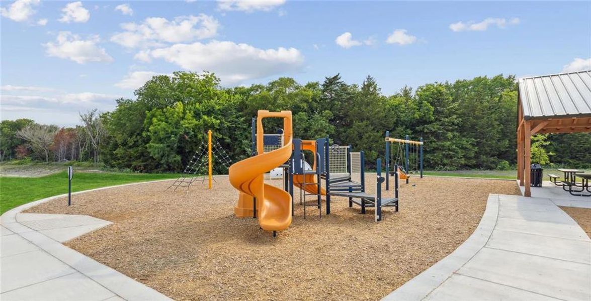 3_LakePointe Park 3