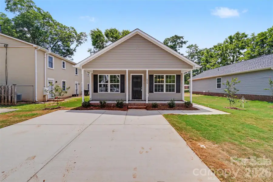 Front exterior of a new home in , Rock Hill, SC, highlighting curb appeal (Image 2). Front exterior of a new home in , Rock Hill, SC, highlighting curb appeal (Image 2).