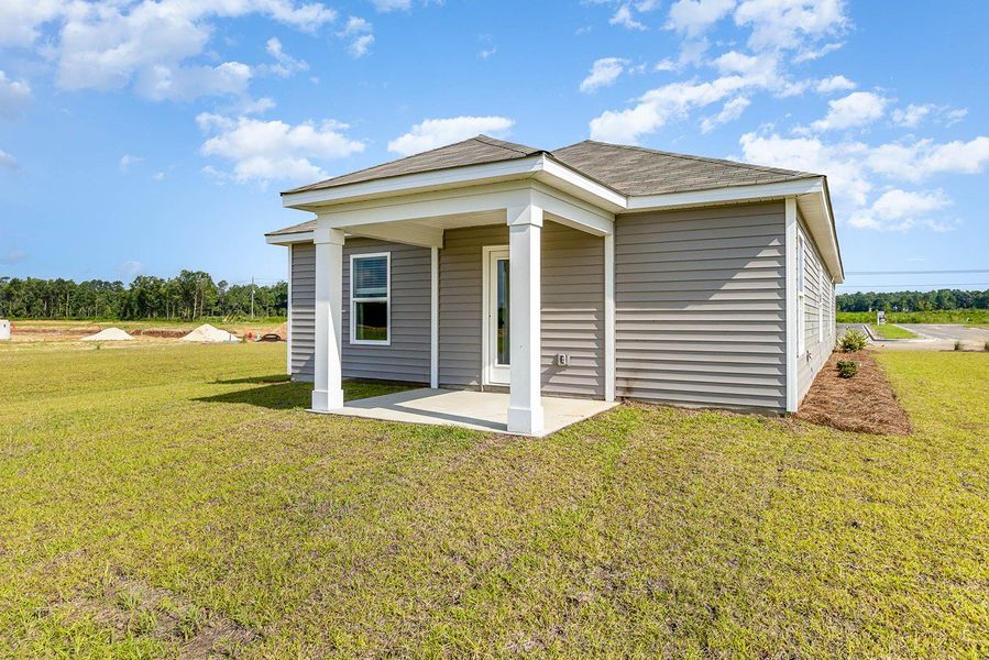 Representative exterior details of a home built from the HELENA by D.R. Horton in Jordanville Farms, Galivants Ferry (Image 27).