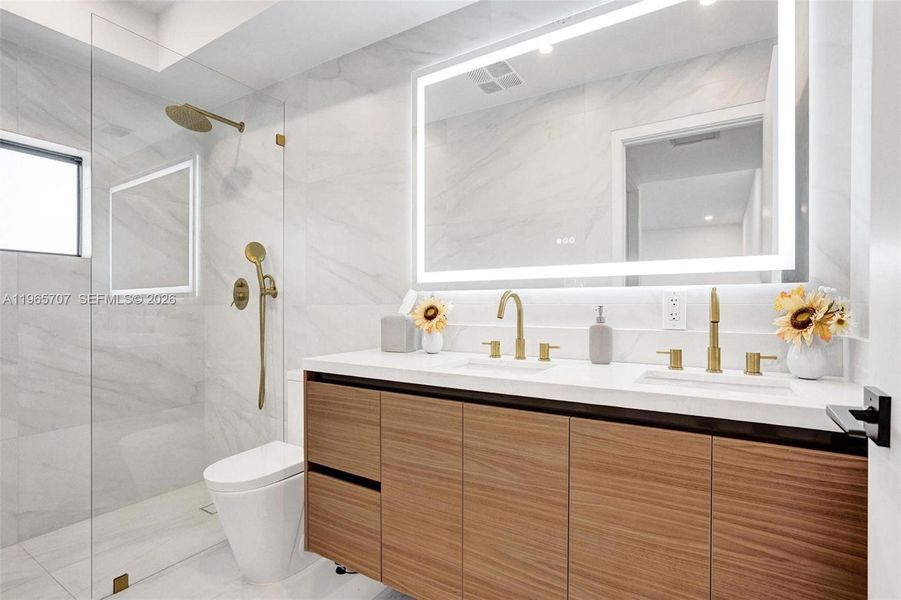 Furnished interior view inside a new home in , North Miami Beach (Image 31).