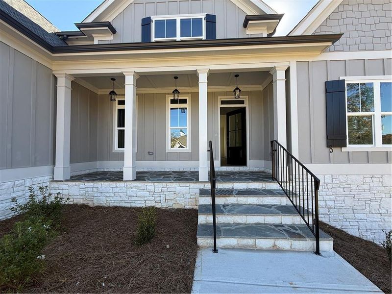 Exterior details and patio area of a home in , Waleska (Image 3).