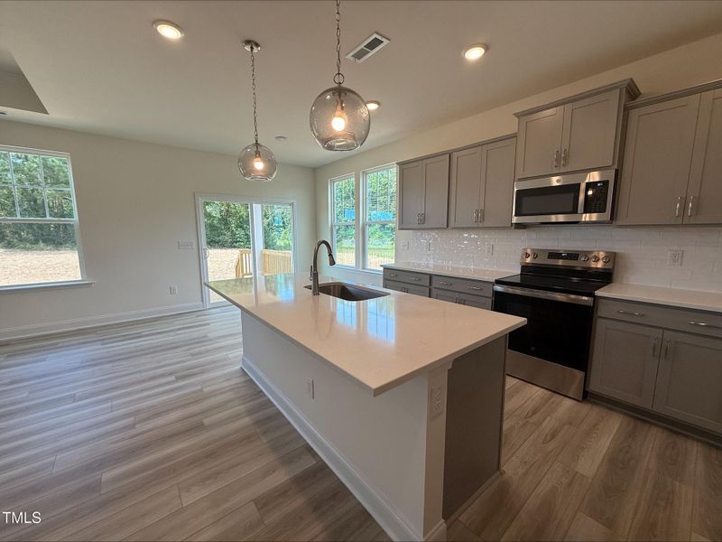 processed-79F55DD0-83E7-416F-B297-AD7D74