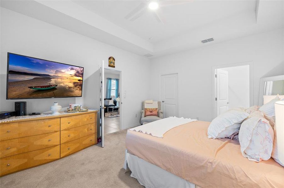 Furnished interior view inside a new home in , Wesley Chapel (Image 17).