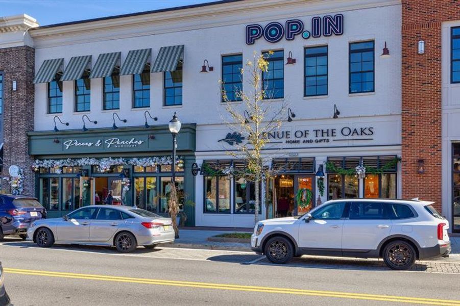 Front exterior of a new home in Hillshire, Cumming, GA, highlighting curb appeal (Image 17). Front exterior of a new home in Hillshire, Cumming, GA, highlighting curb appeal (Image 17).