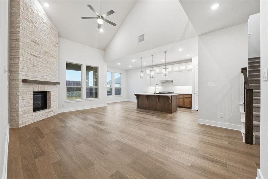 Spacious, unfurnished interior of a new home in Wildflower Ranch, Northlake (Image 22).