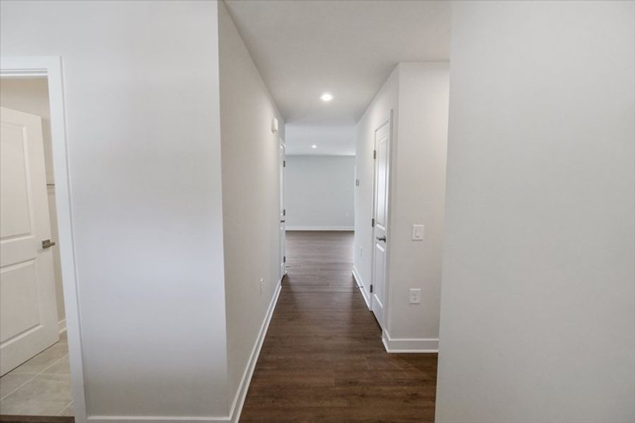 Spacious, unfurnished interior of a new home in Waverly Springs, Woodruff (Image 12). Spacious, unfurnished interior of a new home in Waverly Springs, Woodruff (Image 12).
