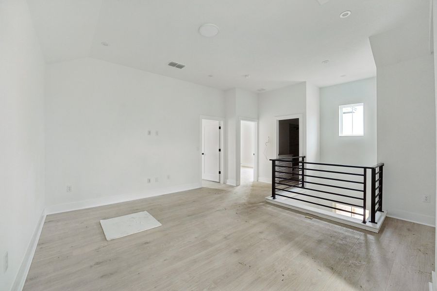 23 web or mls San Saba Dr S2412 023