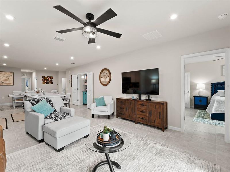 Furnished interior view inside a new home in , Port Charlotte (Image 13).