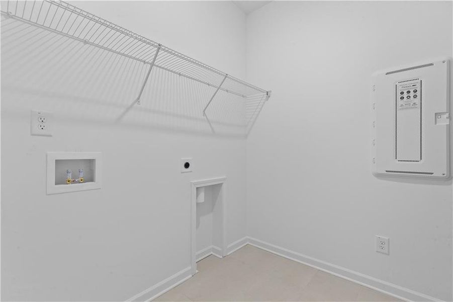 Spacious, unfurnished interior of a new home in Avery Ridge, Gainesville (Image 14).