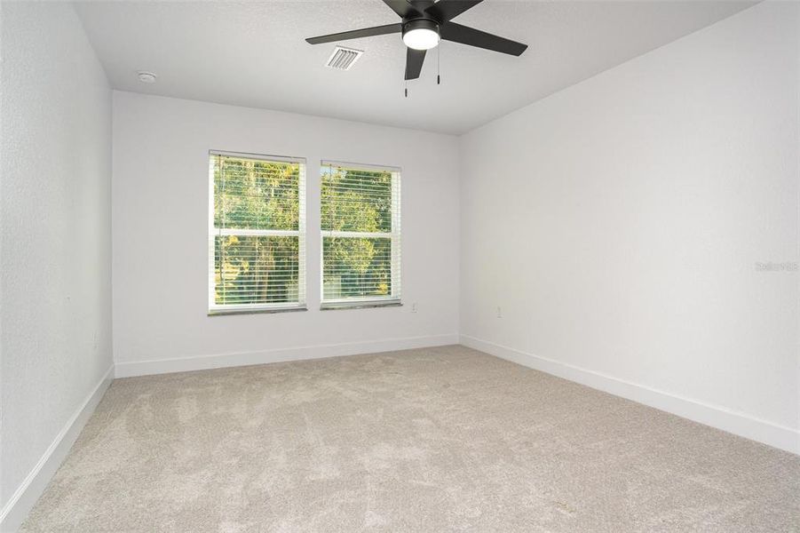 Spacious, unfurnished interior of a new home in , Sanford (Image 37).
