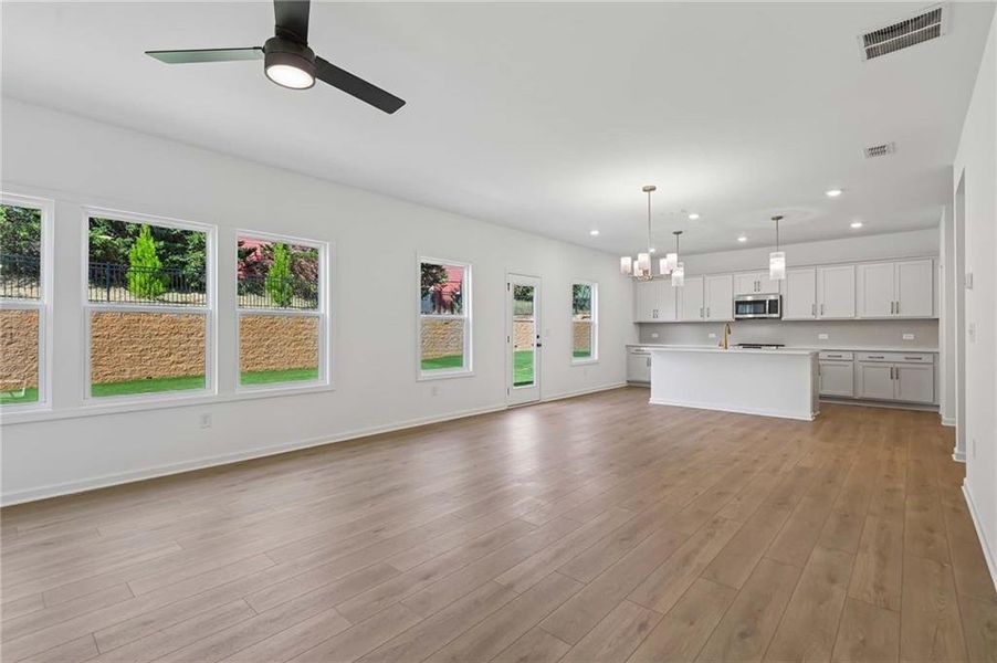Spacious, unfurnished interior of a new home in Langston Reserve, Cartersville (Image 24).