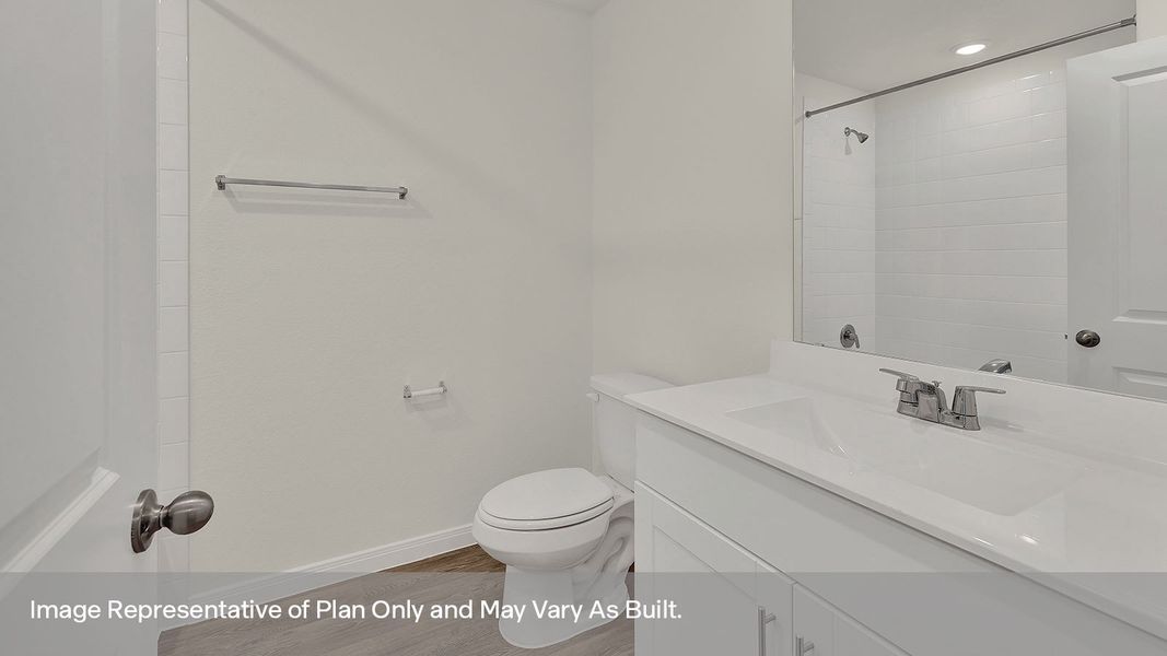 Representative furnished interior of a home built from the The Harris by D.R. Horton in Paramount, Kyle (Image 6).