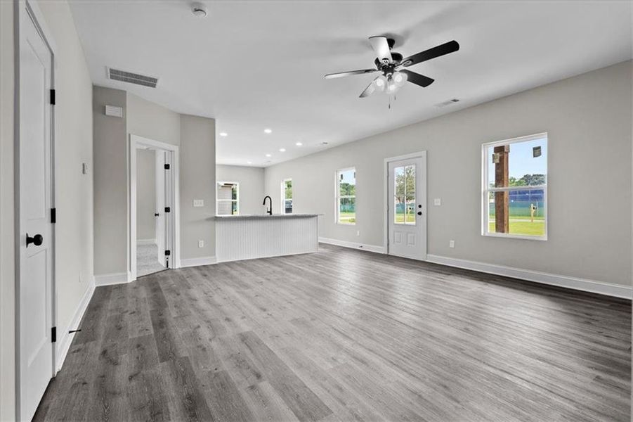 Spacious, unfurnished interior of a new home in , Dallas (Image 8). Spacious, unfurnished interior of a new home in , Dallas (Image 8).