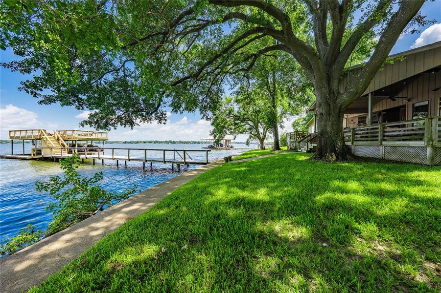 Exterior details and patio area of a home in , Payne Springs (Image 19). Exterior details and patio area of a home in , Payne Springs (Image 19).