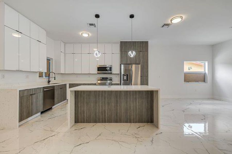 Furnished interior view inside a new home in , Fort Lauderdale (Image 7). Furnished interior view inside a new home in , Fort Lauderdale (Image 7).