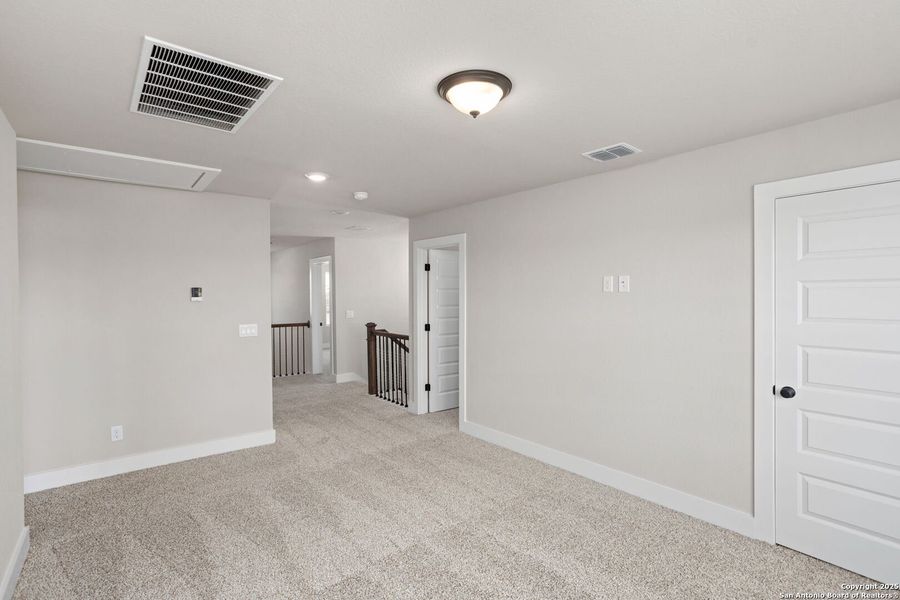 Spacious, unfurnished interior of a new home in Skybrooke, Live Oak (Image 21).