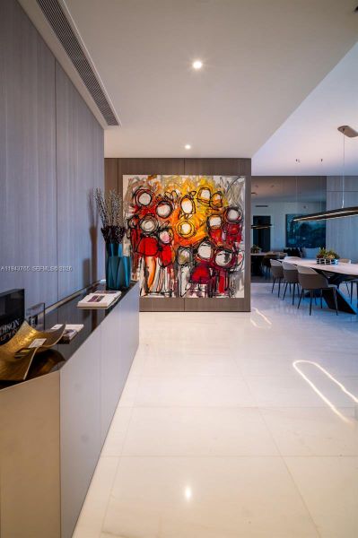 Image 72 of a home in .